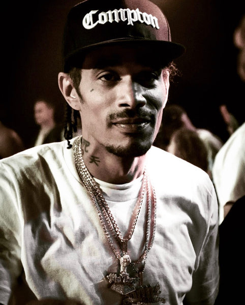 Where can i get a compton hat top